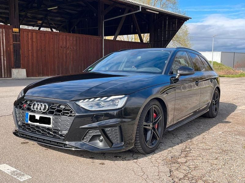 Używany Audi S4 Ambiente 347 KM (255 kW) 2020 Czarny Kombi
