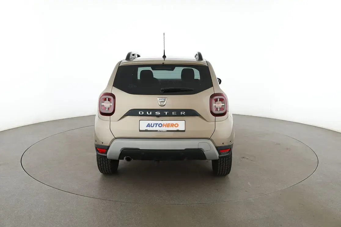 Gebraucht Dacia Duster Prestige 114 PS (83 kW) 2019 Gelb SUV