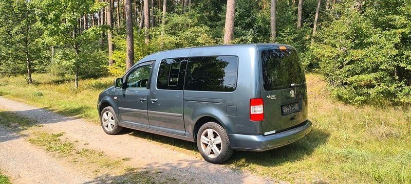 Blau Gebraucht 2008 VW Caddy Maxi Van / Kleinbus | 7.399 € (Fairer Preis) - Bild 1/4