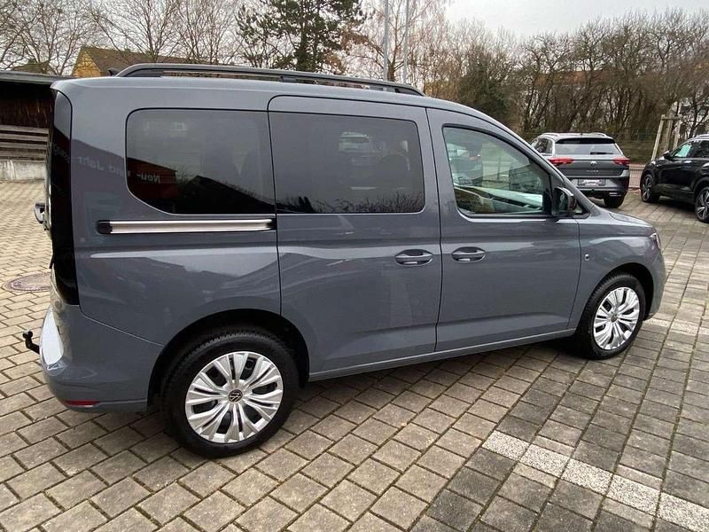 Neu VW Caddy 102 PS (75 kW) 2025 Grau Van / Kleinbus