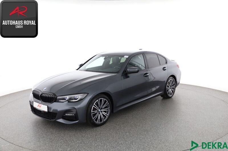 Grau Gebraucht 2021 BMW 318 M Sport Limousine | 31.880 € (Fairer Preis) - Bild 1/4