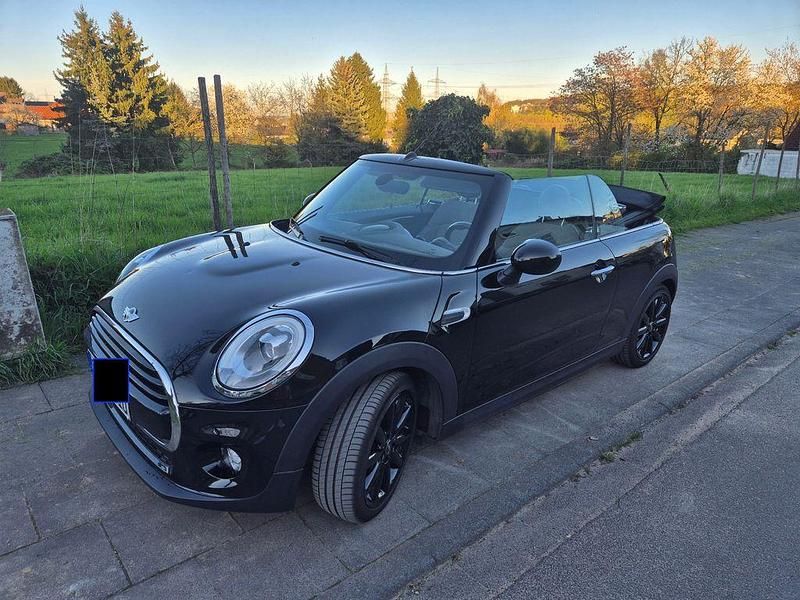 Gebraucht Mini Cooper Pepper 136 PS (100 kW) 2016 Schwarz Kleinwagen