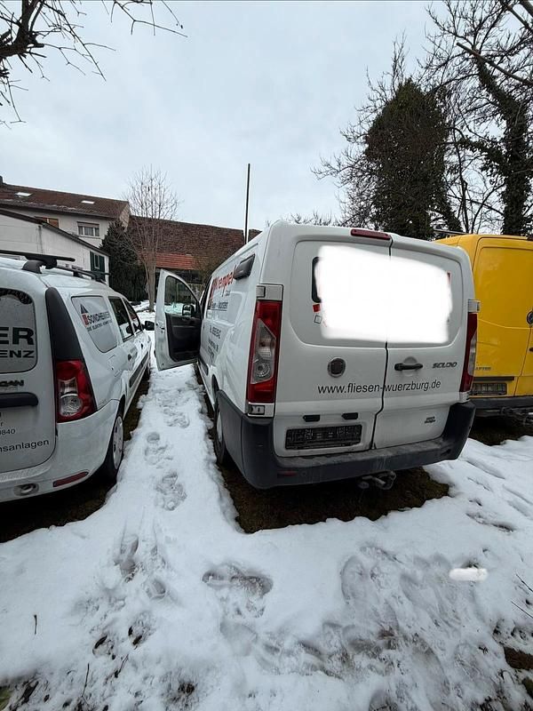 Gebraucht Fiat Scudo 120 PS (88 kW) 2010 Weiß Van