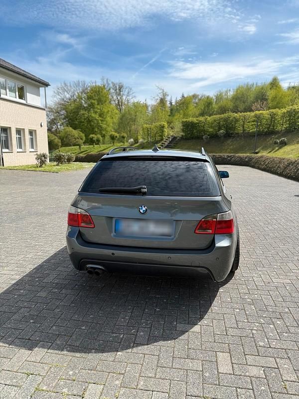 Second-hand BMW 525 245 CP (180 kW) 2005 Gri Break