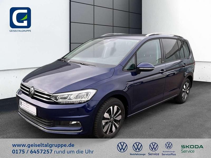 Atlantik blue Gebraucht 2025 VW Touran IQ Drive Van / Kleinbus | 40.830 € (Teuer) - Bild 1/4