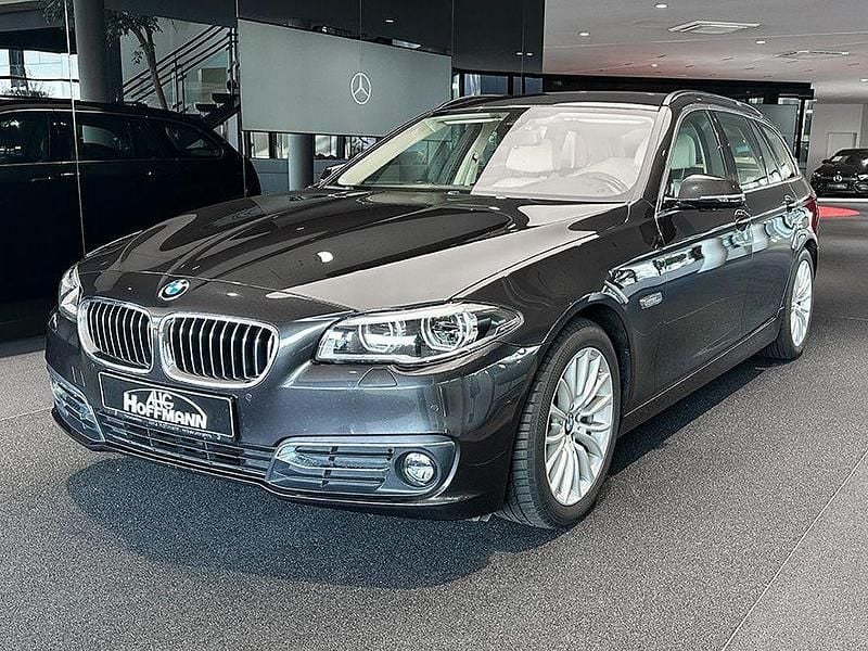 Gebraucht BMW 530 258 PS (189 kW) 2016 Grau Kombi