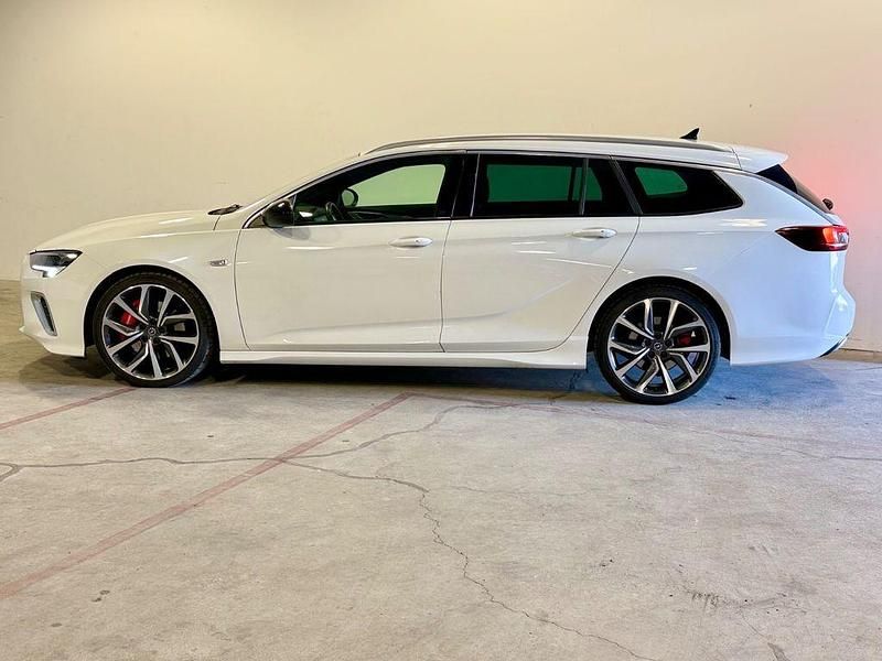 Gebraucht Opel Insignia 230 PS (169 kW) 2021 Weiß Kombi