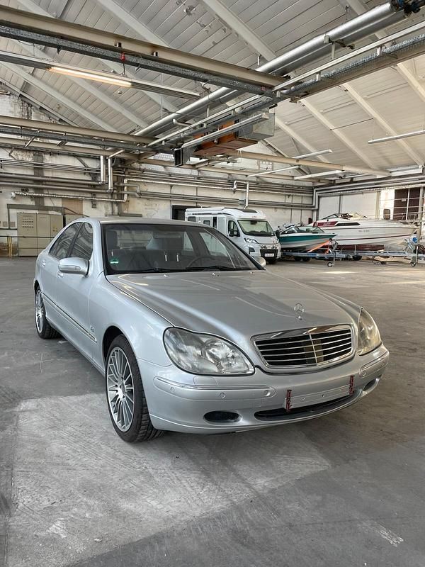 Silber Gebraucht 2000 Mercedes S500 Limousine | 5.700 € (Fairer Preis) - Bild 1/4