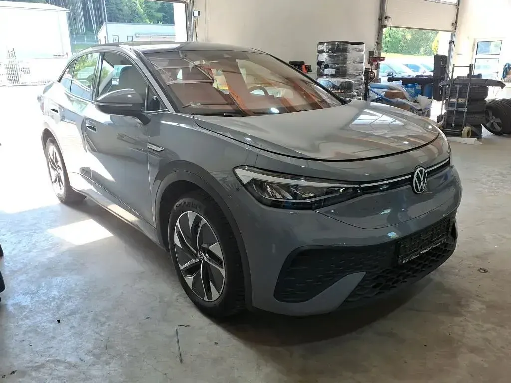 Gebraucht VW ID.5 Pro Performance 150 kW (204 PS) 2022 Mondsteingrau SUV