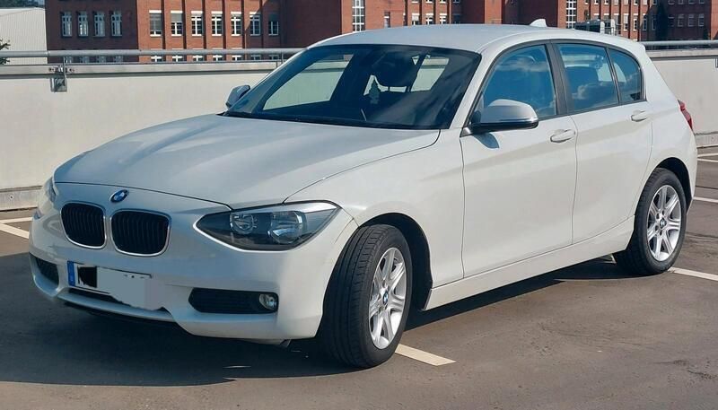 Weiß Gebraucht 2014 BMW 114 Advantage Kleinwagen | 9.999 € (Fairer Preis) - Bild 1/4