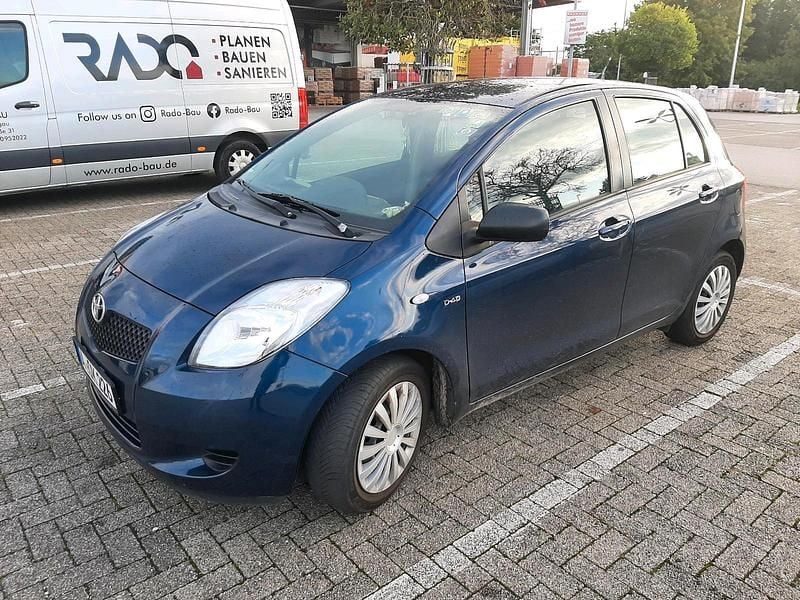 Blau Gebraucht 2006 Toyota Yaris Kleinwagen | 3.500 € (Fairer Preis) - Bild 1/4