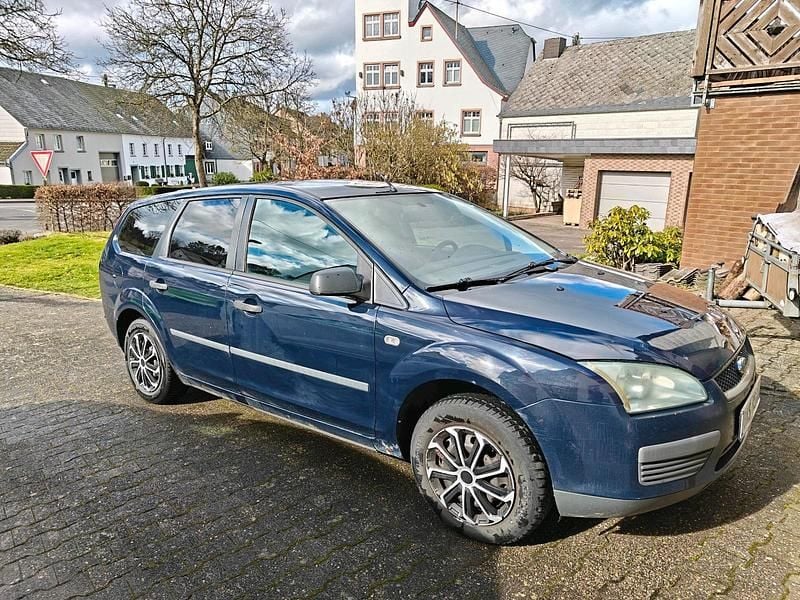 Gebraucht Ford Focus 100 PS (73 kW) 2006 Blau Kombi