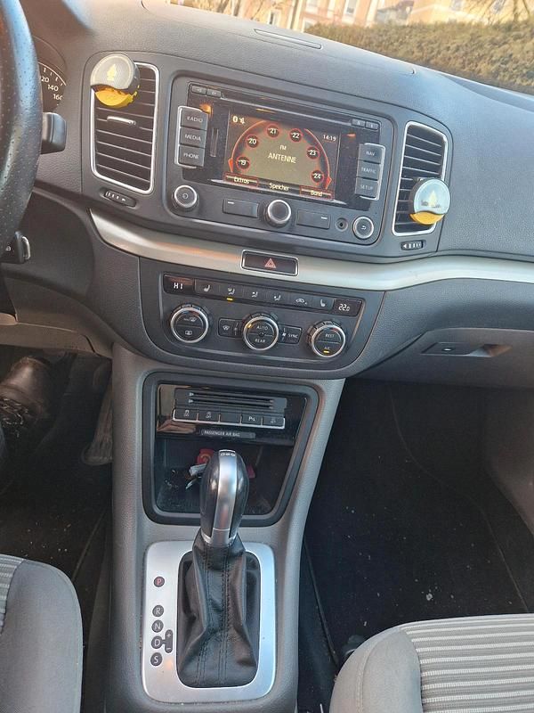 Gebraucht Seat Alhambra 177 PS (130 kW) 2014 Schwarz Van / Kleinbus