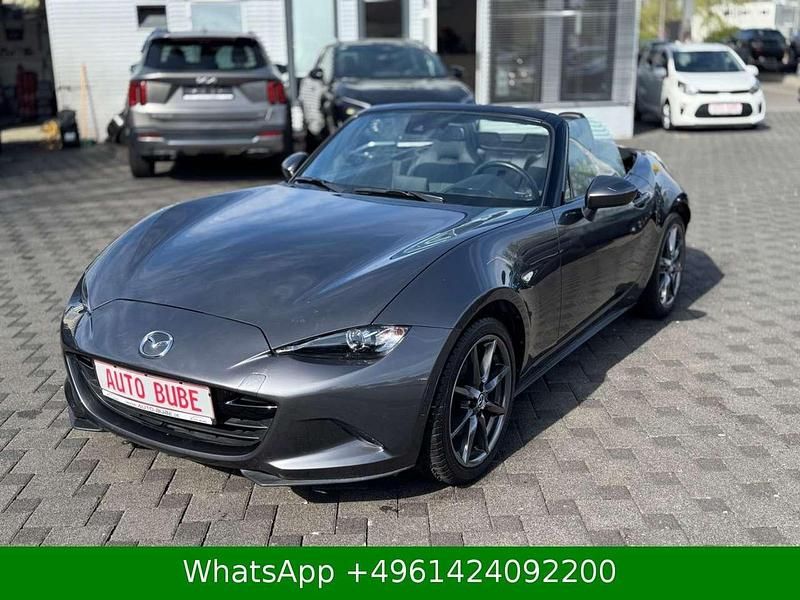 Gebraucht Mazda MX5 184 PS (135 kW) 2020 Machine grey Cabrio