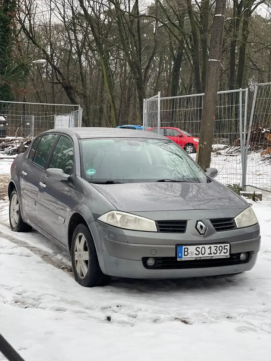 Gebraucht Renault Mégane 110 PS (80 kW) 2006 Grau Limousine