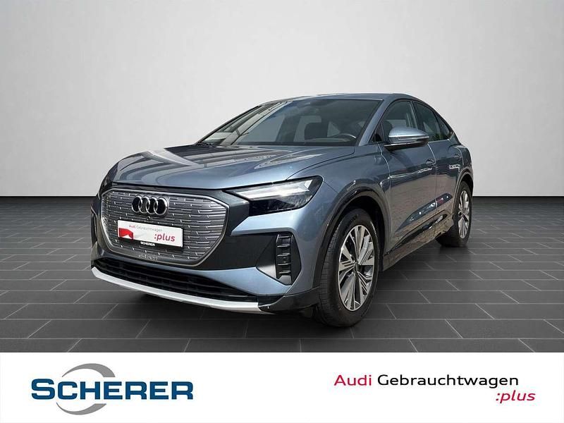 Geysirblau metallic Gebraucht 2022 Audi Q4 e-tron SUV | 33.900 € (Superpreis) - Bild 1/4