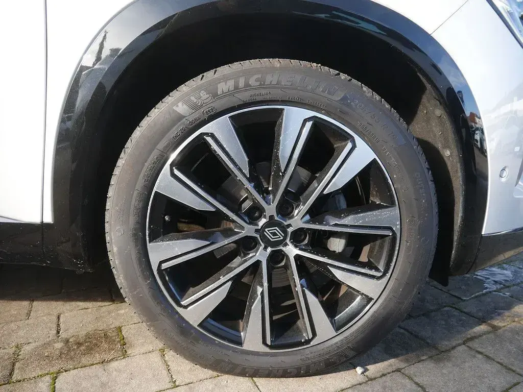 Gebraucht Renault Austral Techno 158 PS (116 kW) 2023 Weiß SUV