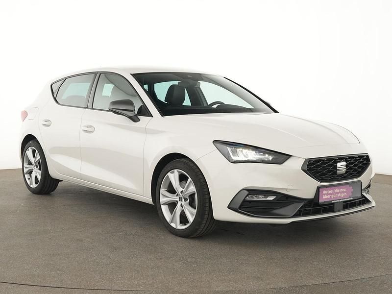 Gebraucht Seat Leon FR 150 PS (110 kW) 2022 Candy weiss Limousine