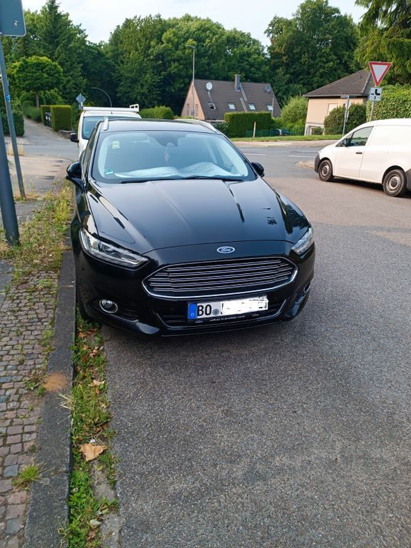 Schwarz Gebraucht 2016 Ford Mondeo Titanium Kombi | 8.100 € (Teuer) - Bild 1/4