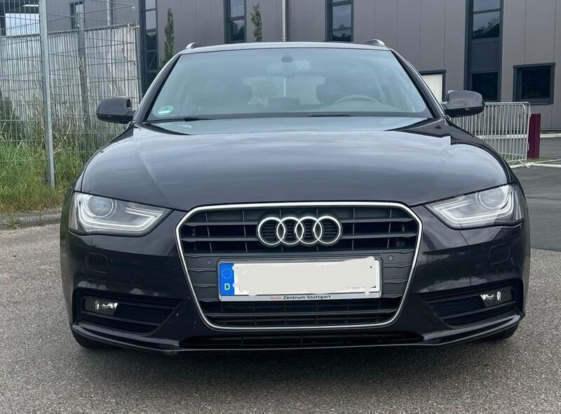 Grau Gebraucht 2014 Audi A4 S-Line Kombi | 11.490 € (Fairer Preis) - Bild 1/4