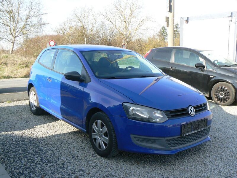 Blau Gebraucht 2010 VW Polo Trendline | 1.690 € - Bild 1/4