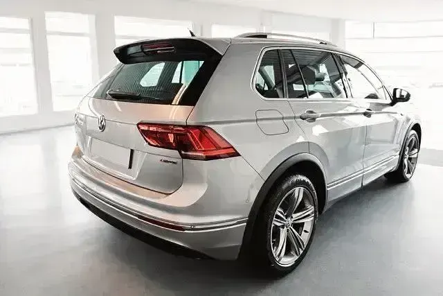 Gebraucht VW Tiguan Highline 190 PS (139 kW) 2019 Andere SUV