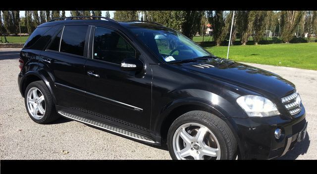 Gebraucht Mercedes ML420 AMG 416 PS (305 kW) 2006 Schwarz metallic SUV