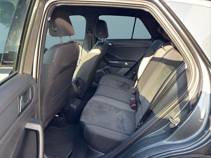 Gebraucht VW T-Roc 110 PS (80 kW) 2023 Grau SUV