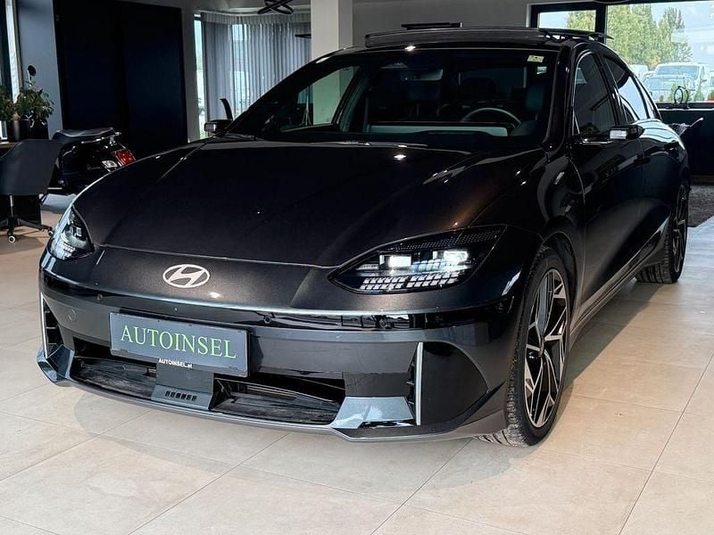 Grau Gebraucht 2023 Hyundai Ioniq 6 Limousine | 33.900 € (Superpreis) - Bild 1/4