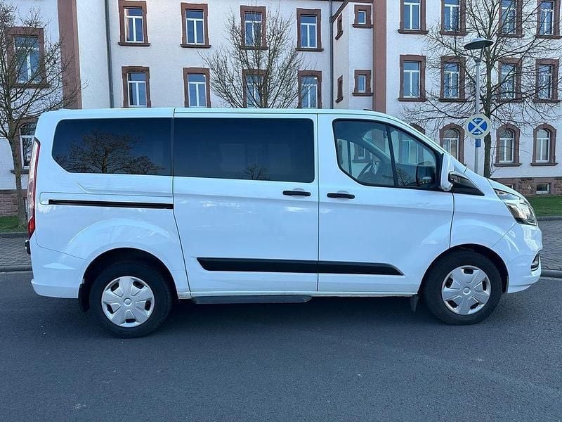 Gebraucht Ford Transit Custom 131 PS (96 kW) 2020 Weiß Van / Kleinbus