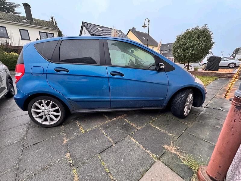 Second-hand Mercedes A160 2007 Albastru Hatchback