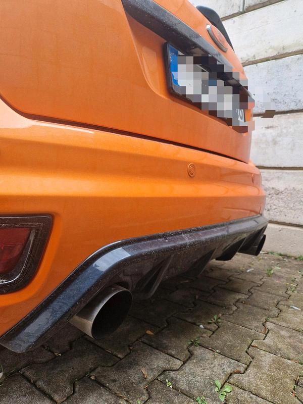 Gebraucht Ford Focus ST 226 PS (166 kW) 2007 Orange Kleinwagen