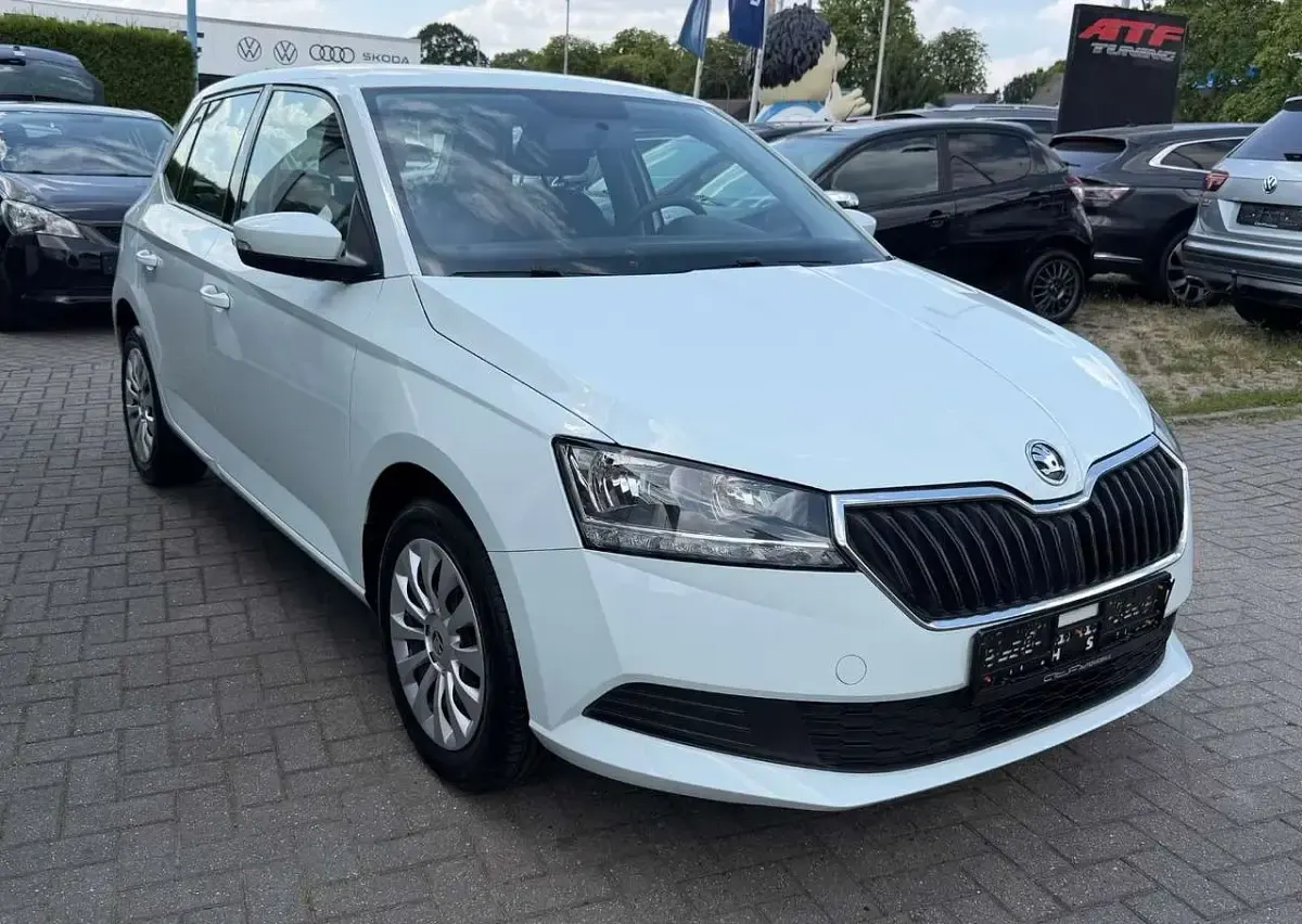 Gebraucht Skoda Fabia Cool Plus 60 PS (44 kW) 2019 Bila laser/laser white Kleinwagen