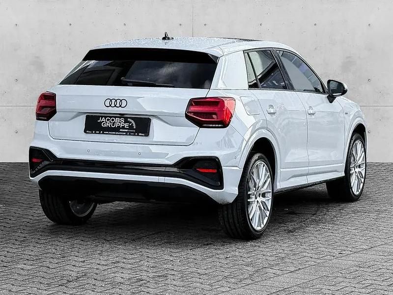 Gebraucht Audi Q2 S-Line 150 PS (110 kW) 2025 Weiß SUV