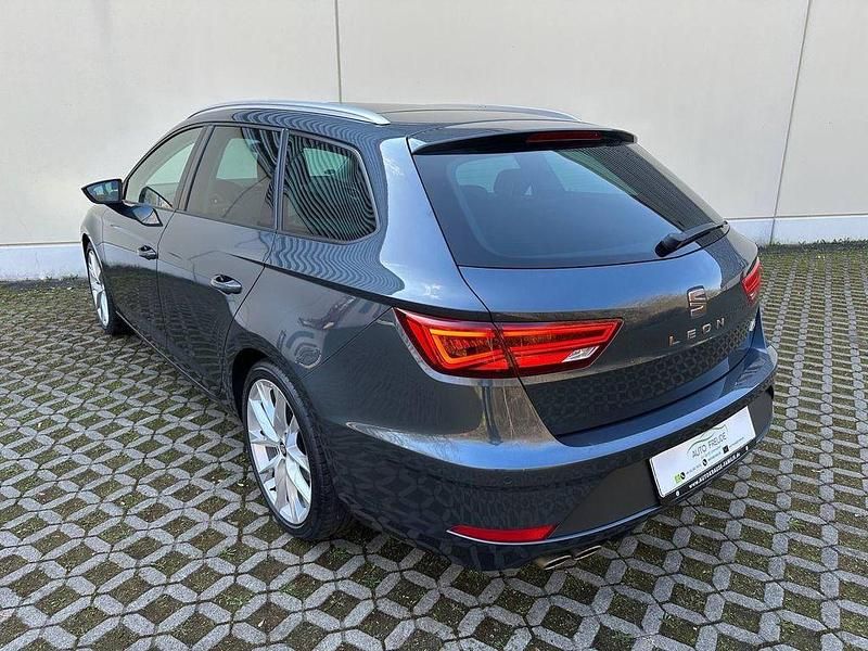 Gebraucht Seat Leon ST Beats 150 PS (110 kW) 2019 Grau Kombi