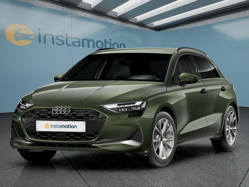 Gebraucht Audi A3 Sportback 116 PS (85 kW) 2025 Grün Kleinwagen