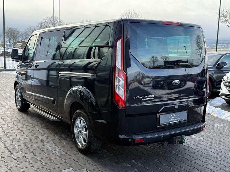Gebraucht Ford Transit Custom Titanium 155 PS (114 kW) 2013 Schwarz Van / Kleinbus