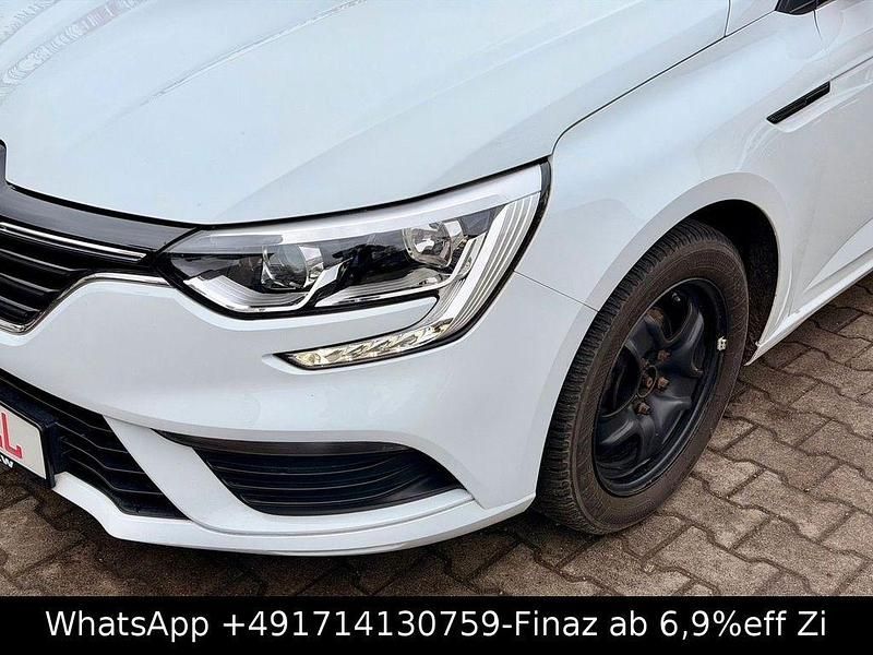 Gebraucht Renault Mégane IV Life 101 PS (74 kW) 2016 Weiß Limousine