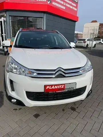 Gebraucht Citroën C4 Aircross Tendance 114 PS (83 kW) 2015 Weiß SUV