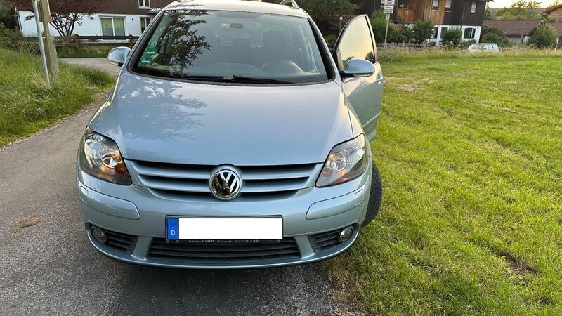 Grau Gebraucht 2009 VW Golf Plus Trendline Van / Kleinbus | 4.950 € (Guter Preis) - Bild 1/4