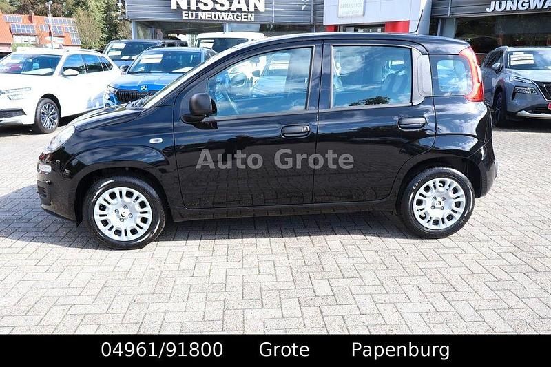 Neu Fiat Panda 69 PS (50 kW) 2025 Schwarz Kleinwagen