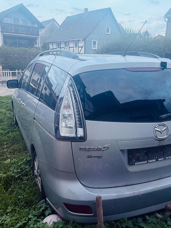 Gebraucht Mazda 5 116 PS (85 kW) 2011 Silber Van / Kleinbus