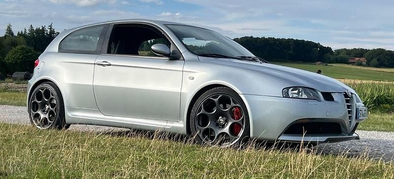 Gebraucht Alfa Romeo 147 250 PS (183 kW) 2005 Silber Kleinwagen