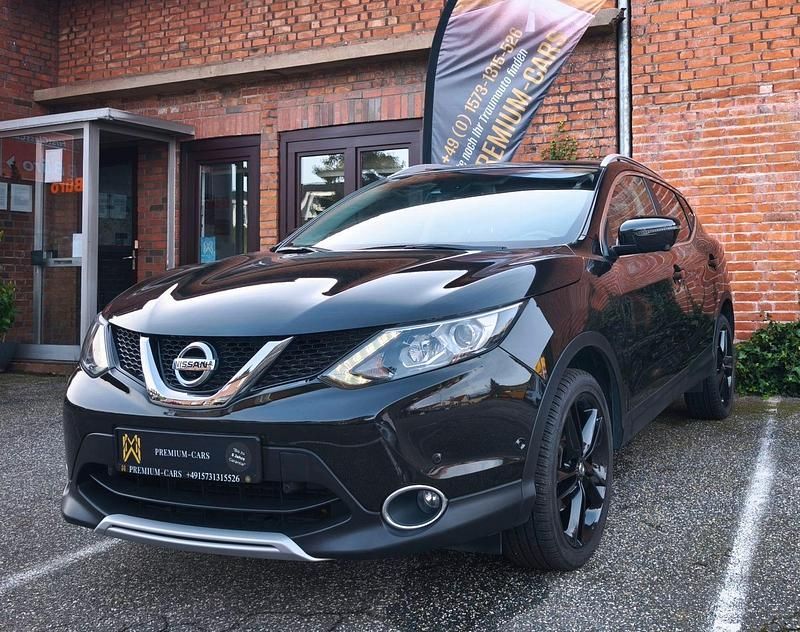 Black (m) Gebraucht 2017 Nissan Qashqai Black Edition SUV | 17.990 € (Etwas zu teuer) - Bild 1/4