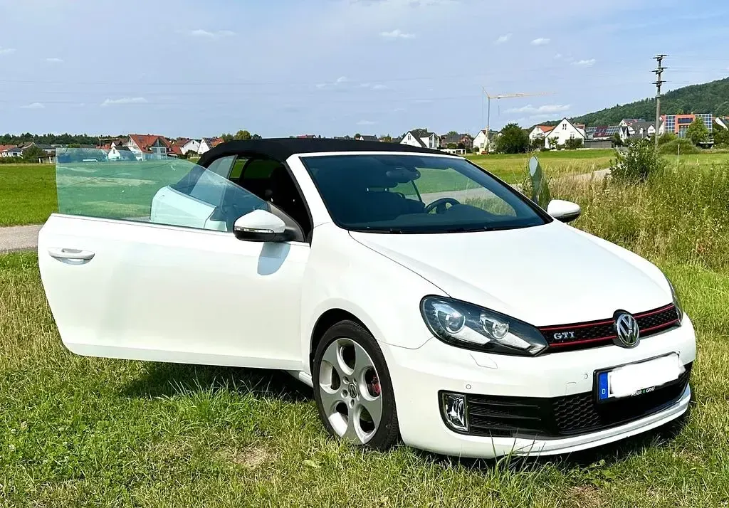 Gebraucht VW Golf Cabriolet GTI 211 PS (155 kW) 2013 Weiß Cabrio