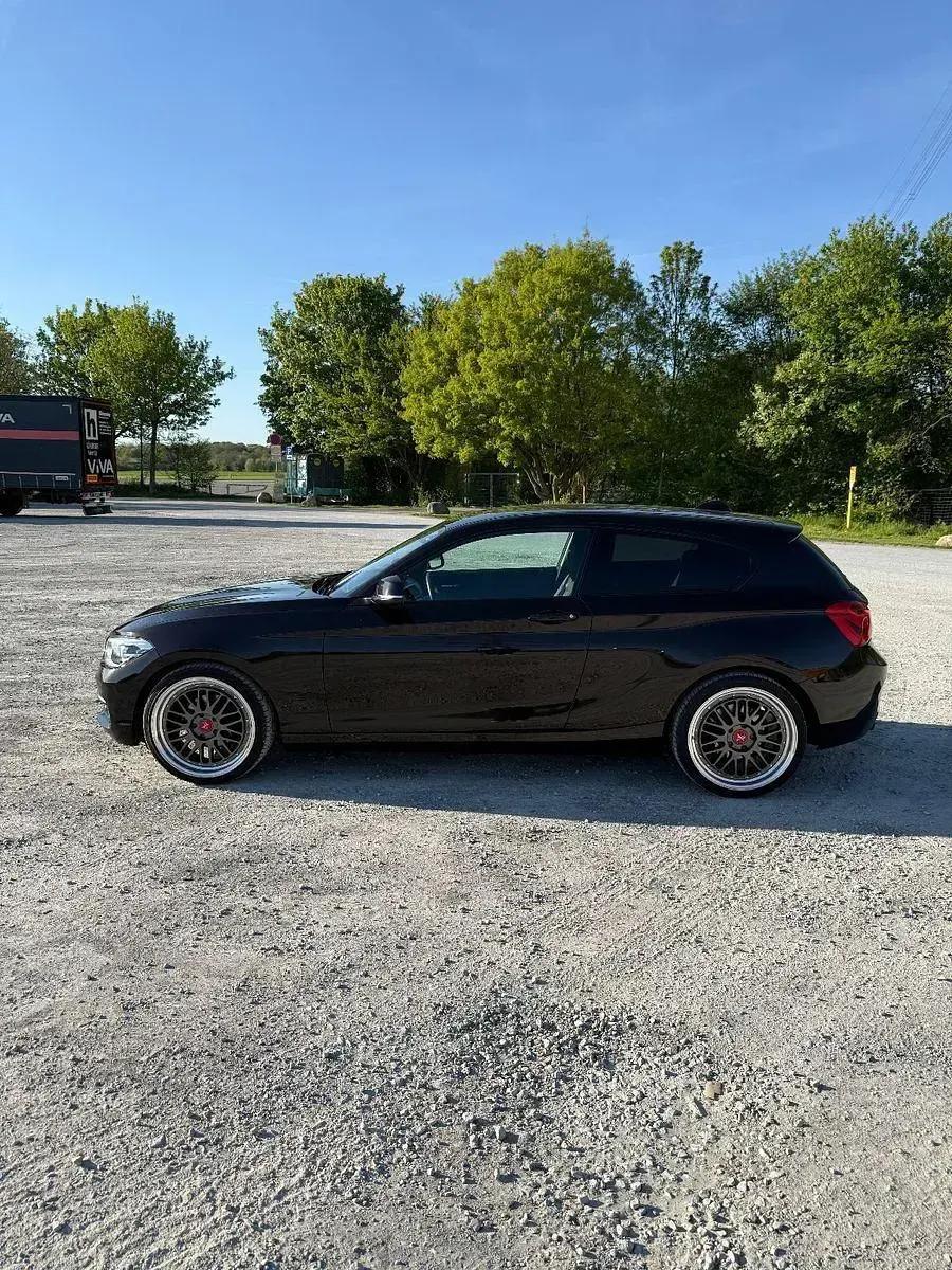Używany BMW 118 Advantage 136 KM (100 kW) 2017 Brązowy Hatchback