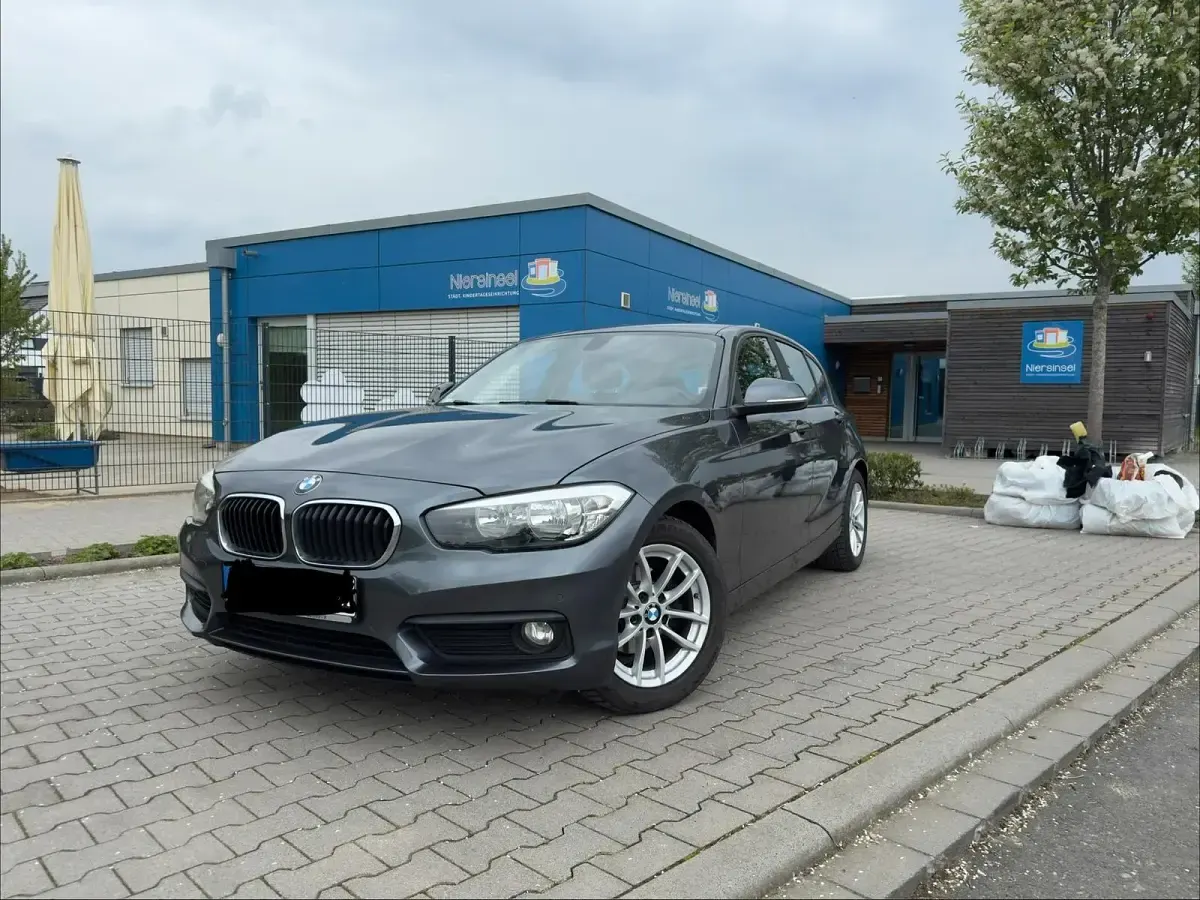 Occasion BMW 116 Efficient Dynamics 116 ch (85 kW) 2017 Gris Citadine