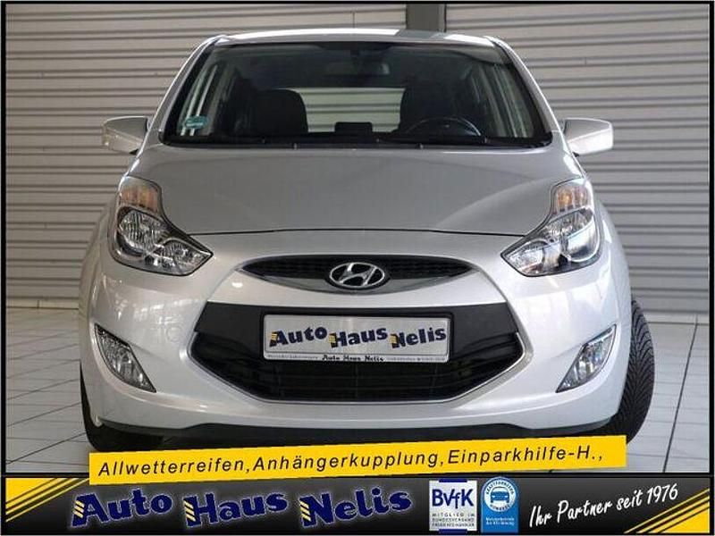 Gebraucht Hyundai ix20 90 PS (66 kW) 2014 Silber Kleinwagen