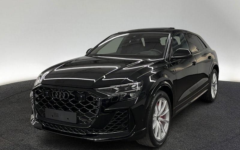 Neu Audi RS Q8 Performance 640 PS (470 kW) 2026 Schwarz SUV