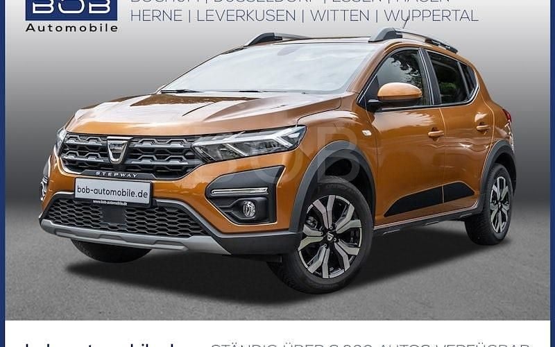 Orange Gebraucht 2022 Dacia Sandero Comfort Kleinwagen | 13.910 € (Guter Preis) - Bild 1/3